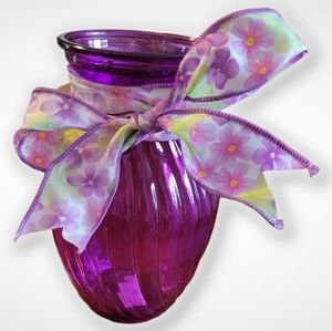 Vtg Vase Pressed Swirled Purple Glass With Floral Bow